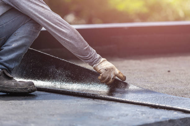 Professional Crawl Space Encapsulation technician working in Gratis, OH